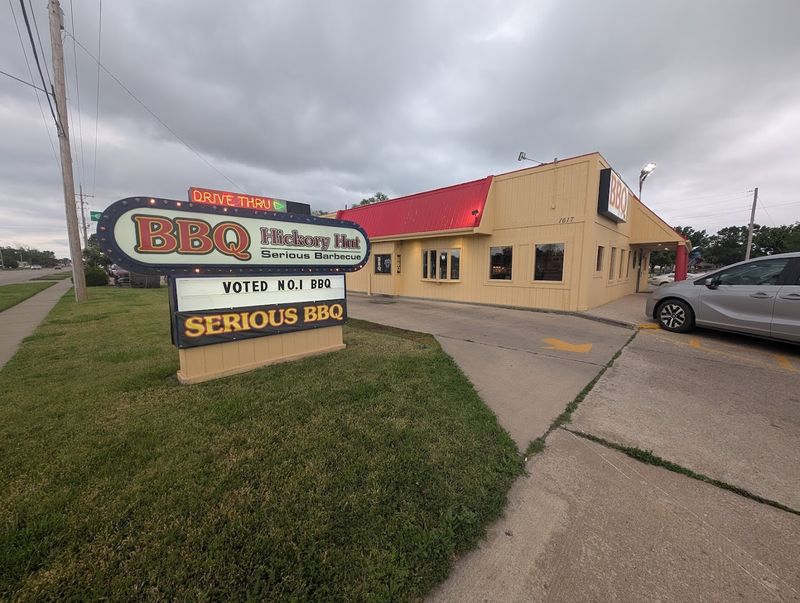 Hickory Hut BBQ 