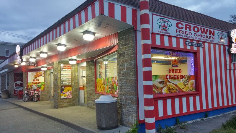 Crown Fried Chicken, Lowell