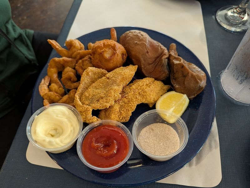 Aunt Jenny's Catfish Restaurant
