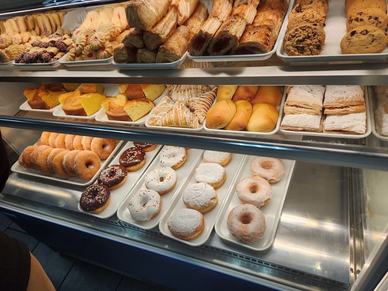 Donuts That Put The Chain Stores To Shame