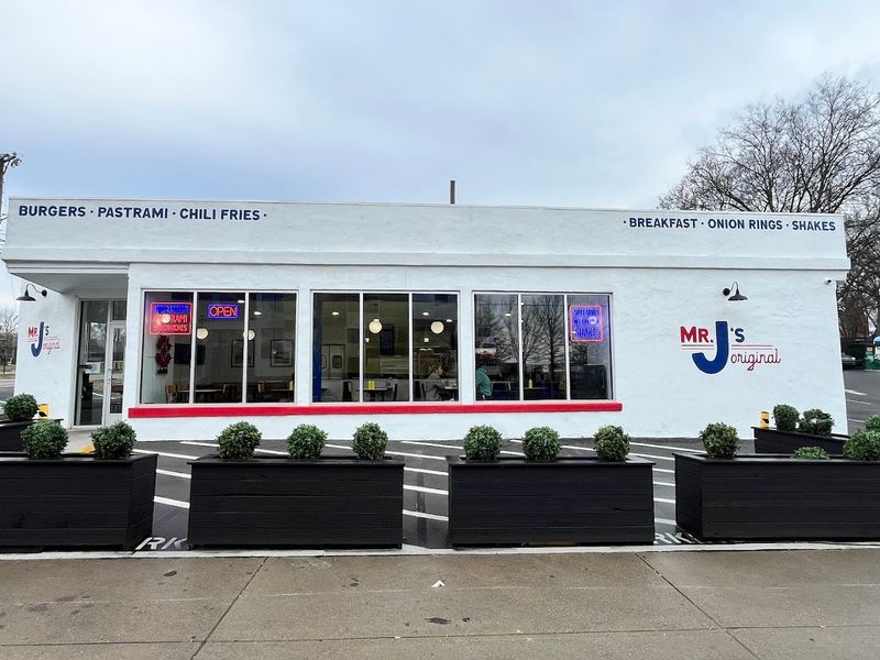 Mr. J's Original, Nashville