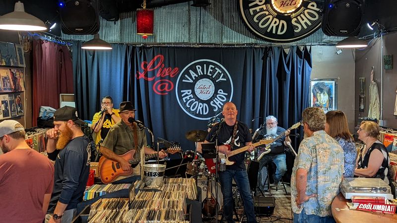 Live In-Store Performances That Bring The Music Off The Shelves