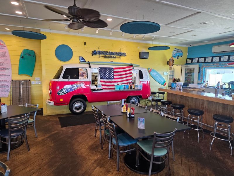 Surf's Up Grill & Bar