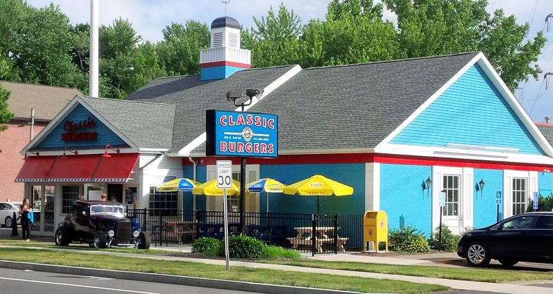 Classic Burgers, West Springfield