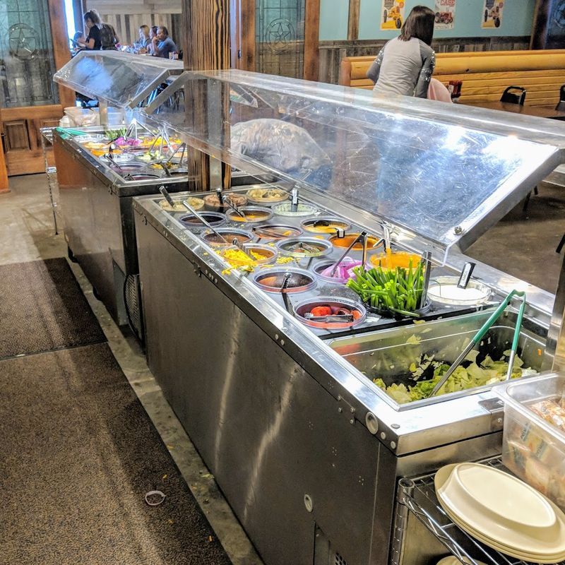 The Salad Bar That Surprises Every First-Timer