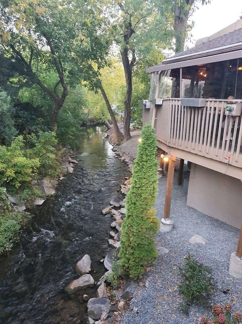 Its Lake Country Location Gives It Extra Charm