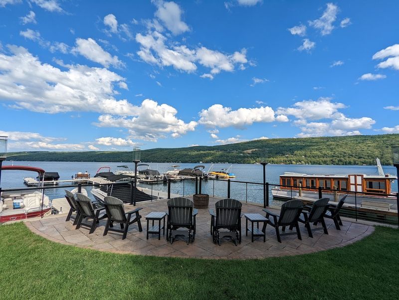 Keuka Lakeside Inn, Finger Lakes And Fire Pits