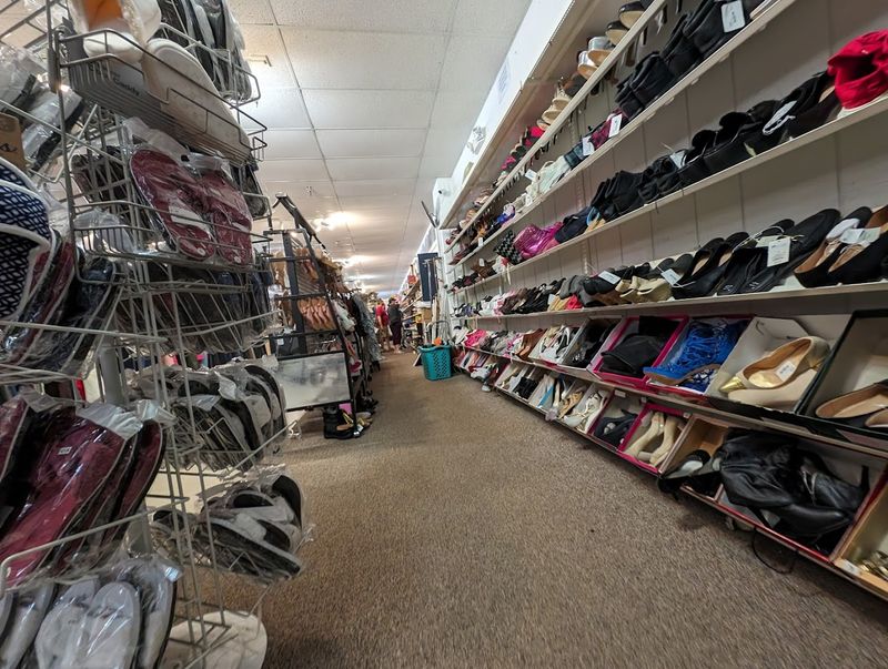 The Inventory Covers Clothing, Shoes, Accessories, And Home Goods