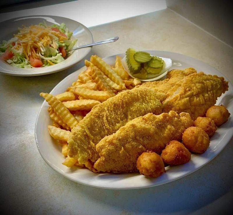 Fried Catfish That Holds Its Own