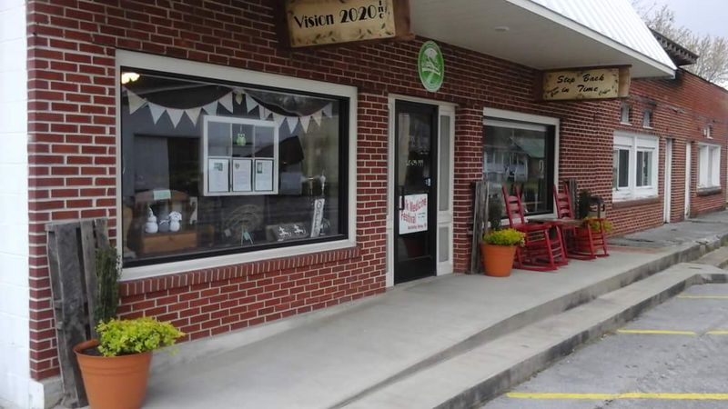 A Town Of 1,262 People Where Community Still Means Something