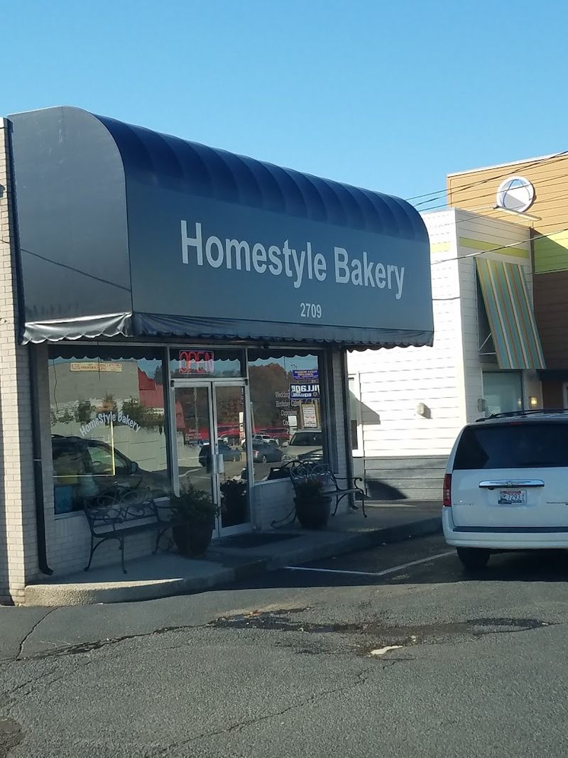 Why HomeStyle Bakery Has Earned A 4.4-Star Reputation Over Decades