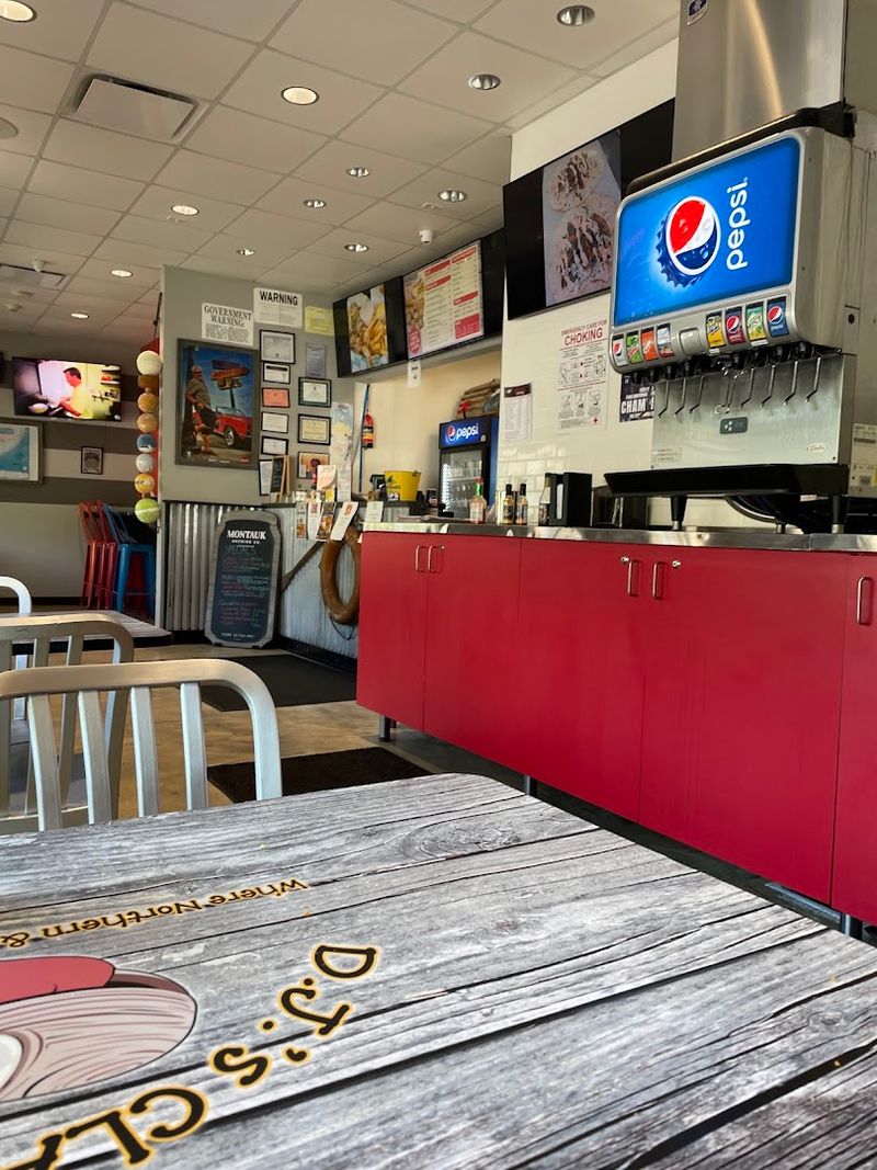 DJ's Clam Shack Stony Brook