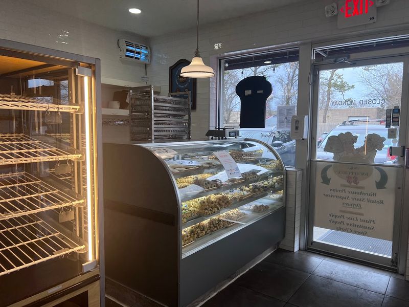 Glenn Wayne Bakery