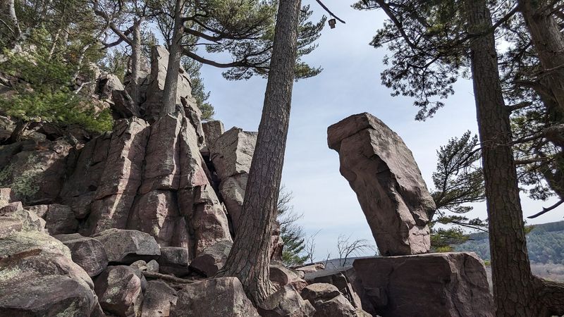 Nearby Potholes Trail Adds An Even Steeper Challenge