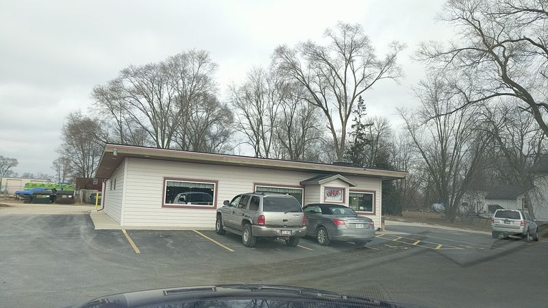 Edge Of Town Cafe