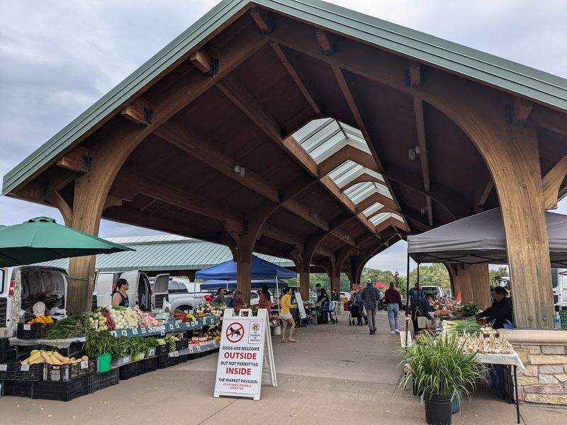 Eau Claire Downtown Farmers Market, Eau Claire