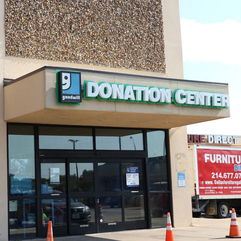 The Donation Drop-Off Experience Is Genuinely Easy