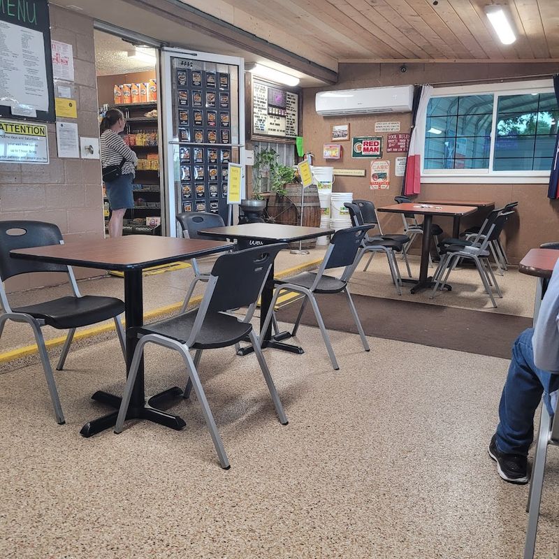 Design And Atmosphere Influences On Dining Enjoyment