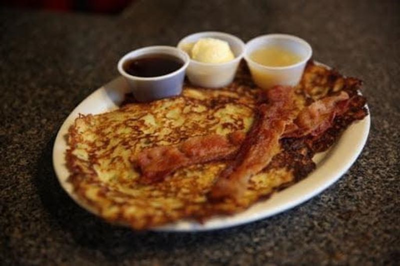 Three Thick Pieces Make The Plate Feel Generous