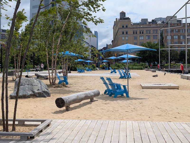Gansevoort Beach