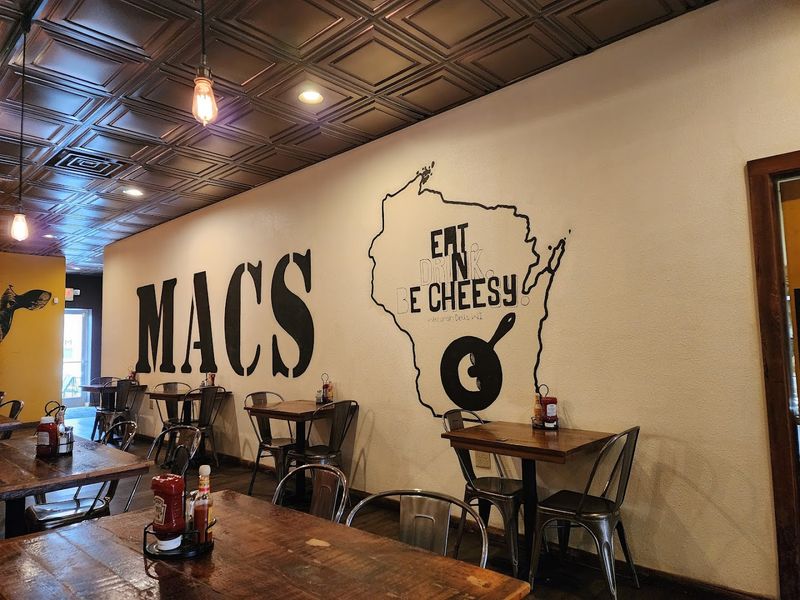 MACS Macaroni And Cheese Shop (Wisconsin Dells)