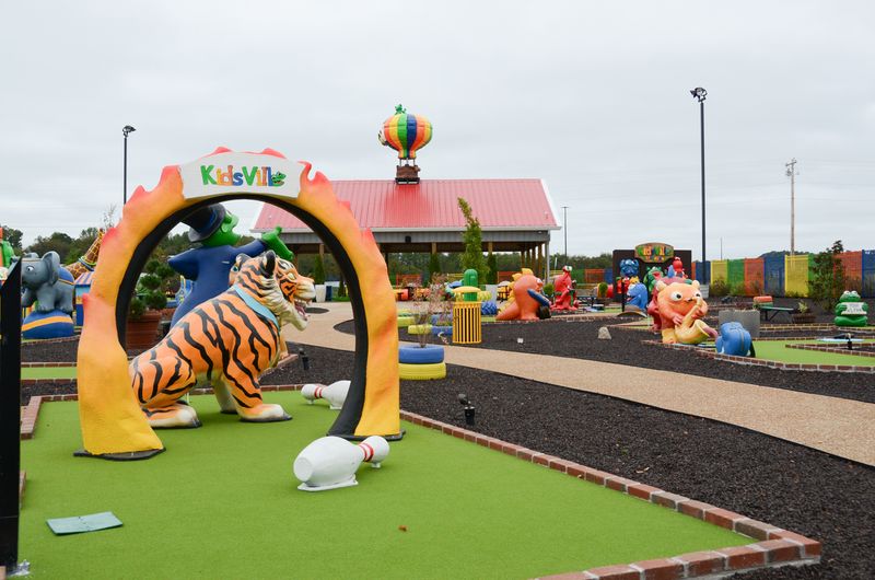 KidsVille Playground, Cornersville