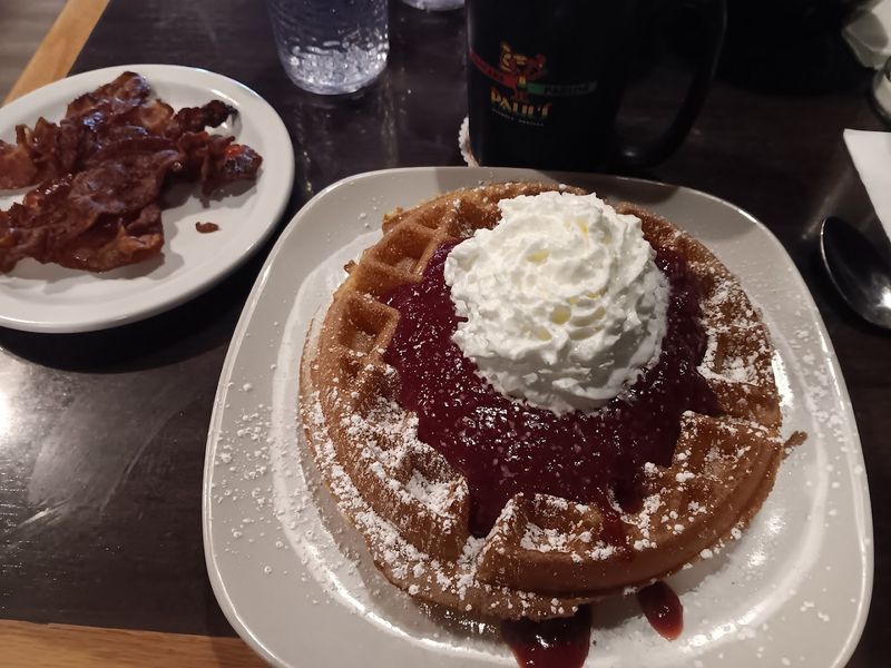 Pairing Pancakes With Complementary Syrups