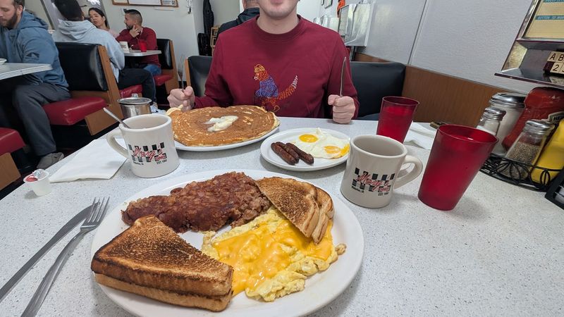 Why This Is A Must-Try For Hearty Breakfast Fans