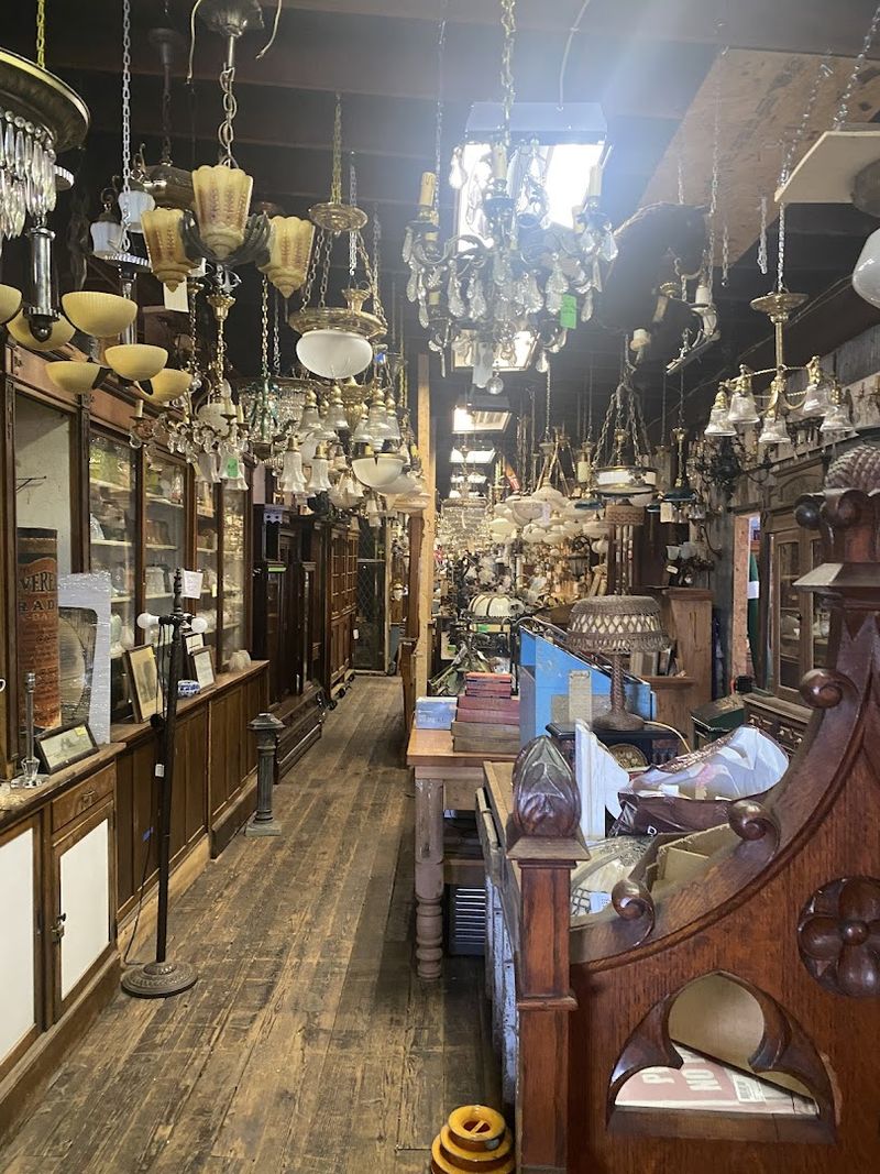 Restoration And Refinishing Services That Complete The Picture