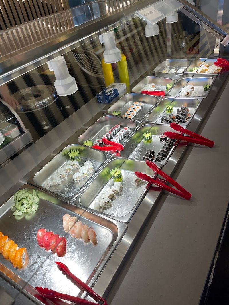 Golden Apple Buffet Restaurant