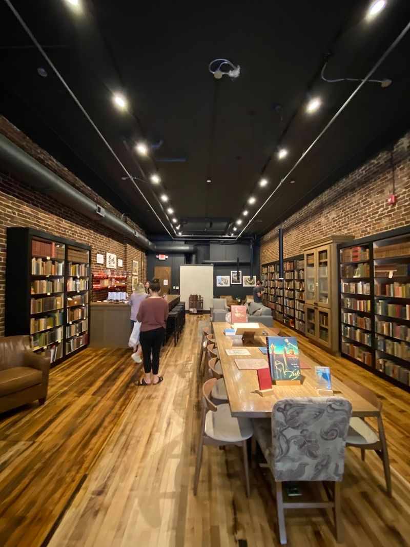 Addison's Bookstore, Knoxville