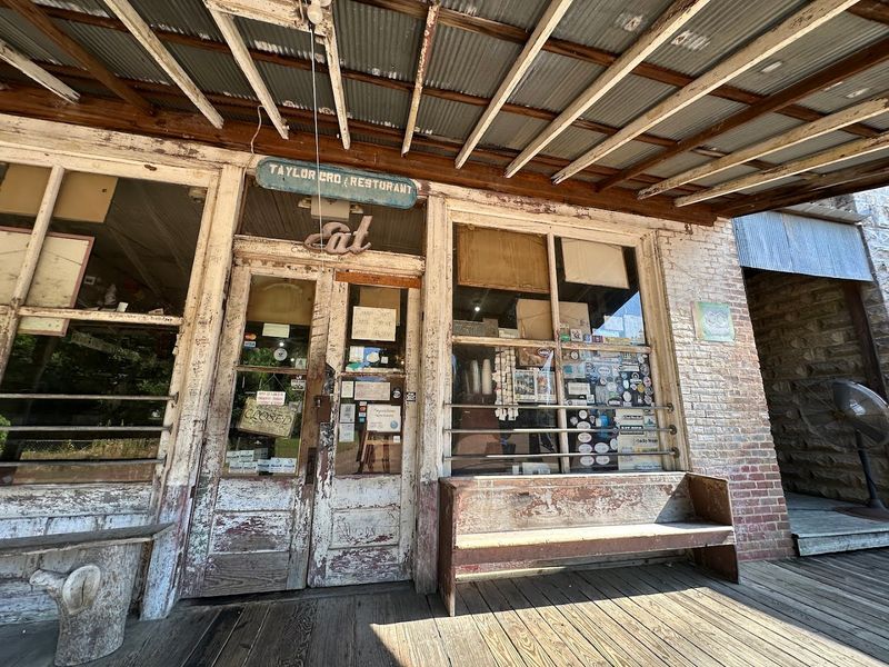 Taylor Grocery