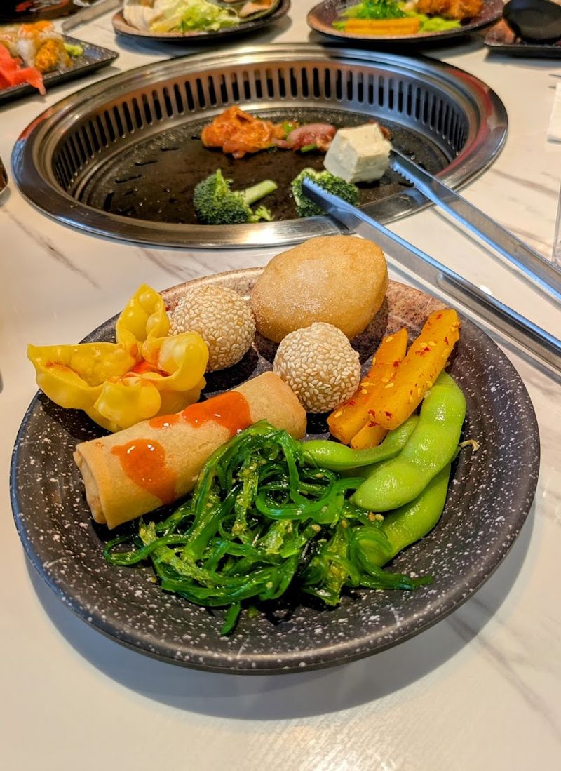 IPOT | Hot Pot, BBQ & Sushi