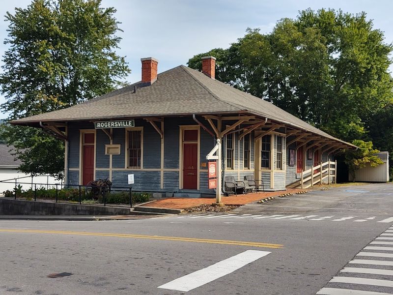 Tennessee's First Post Office And Newspaper Origins