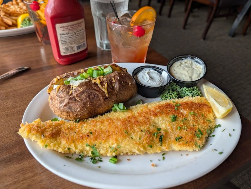 The Friday Fish Fry Brings Classic Wisconsin Comfort