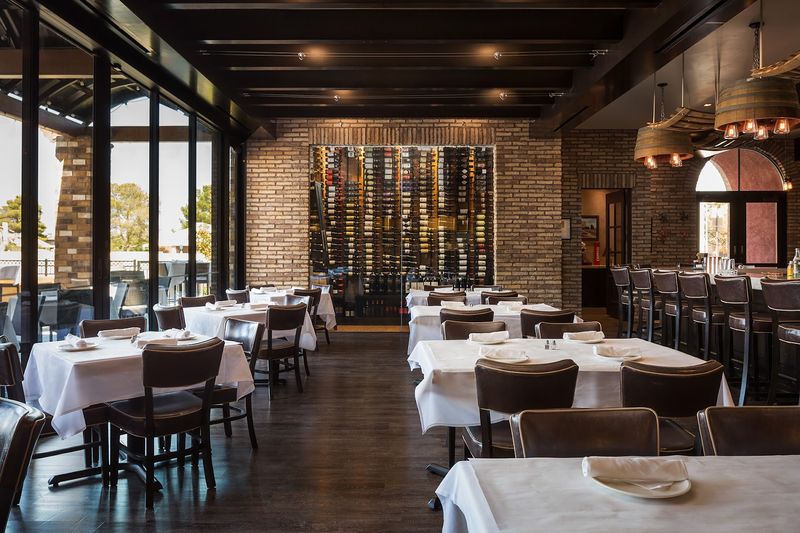 The West Flamingo Road Location Feels Local, Not Touristy