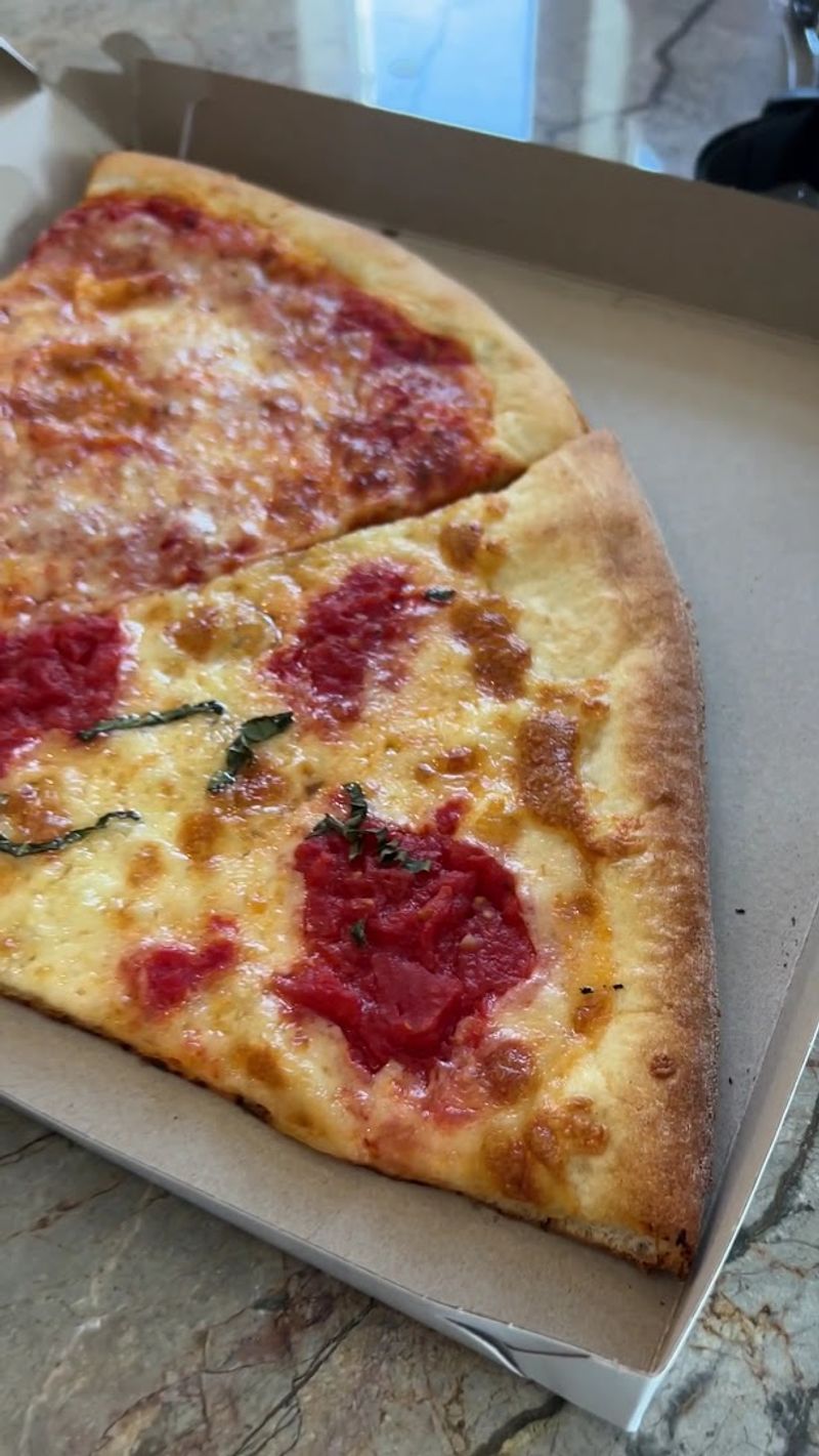 Esco's New York Style Pizza