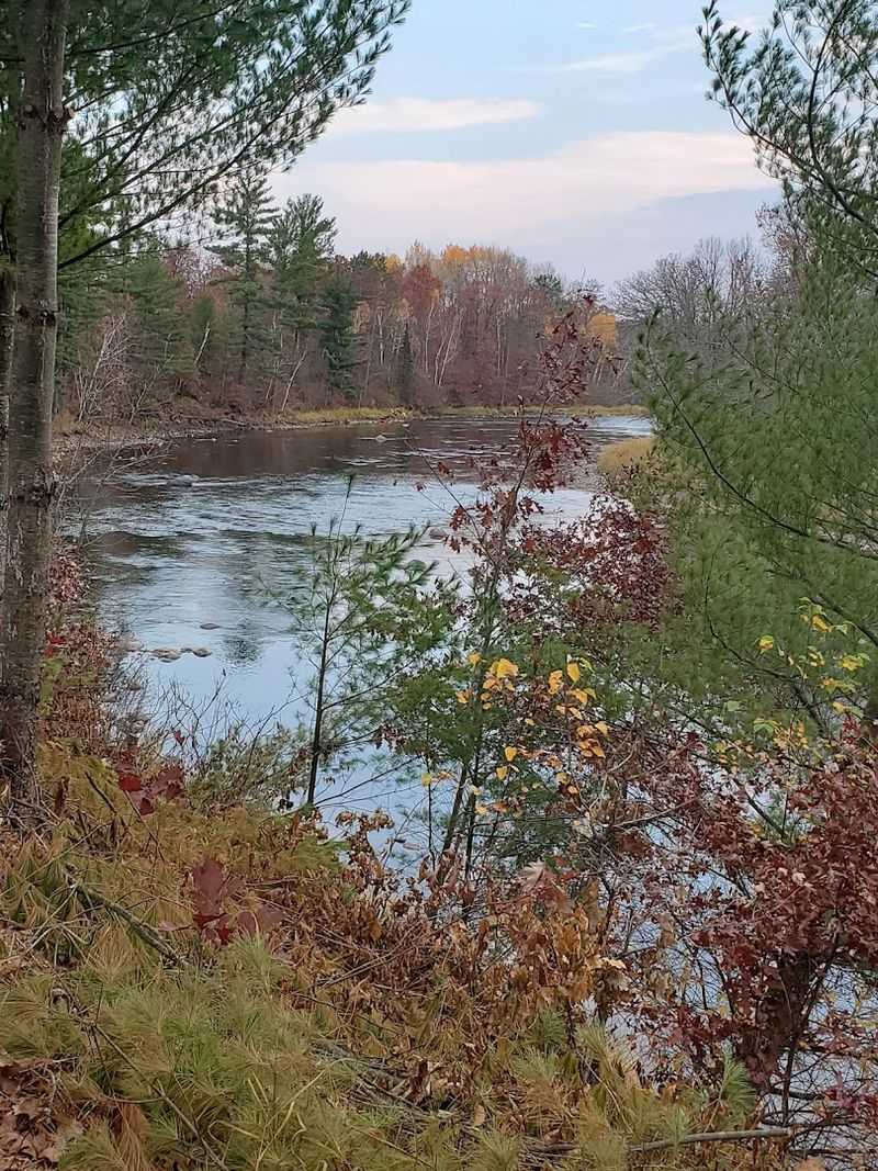 Camping Experiences Away From Crowds