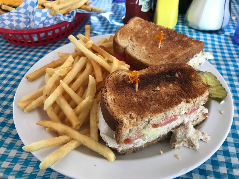 Mel's Diner, Beatty