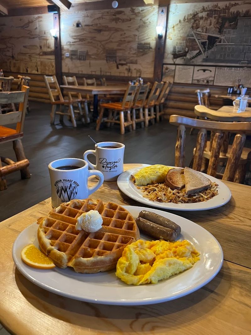 Tips For Budget Friendly Dining In Scenic Mountain Settings
