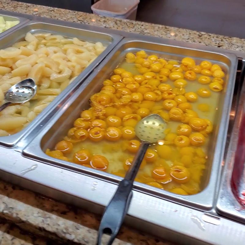 Dessert Options Typical At Cajun Buffets