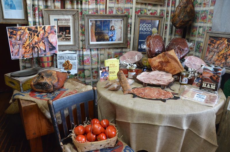 Techniques Behind Perfectly Smoked Meat Selection