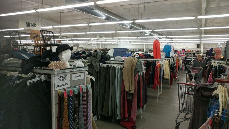 A Closet Refresh That Costs Less