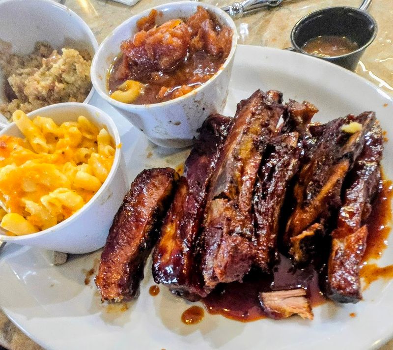 Lillie Mae's Southern Buffet