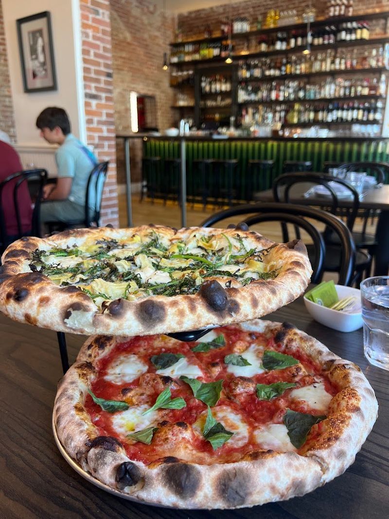 A Taverna Worth Adding To Your Plans