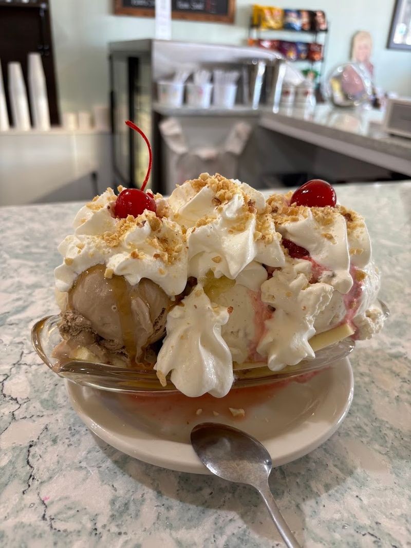 Sundaes, Floats, Shakes, And Malts On The Menu
