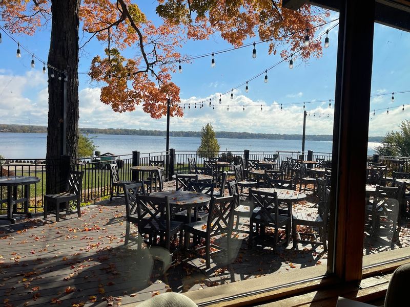 1878 On The Lake (Delavan)