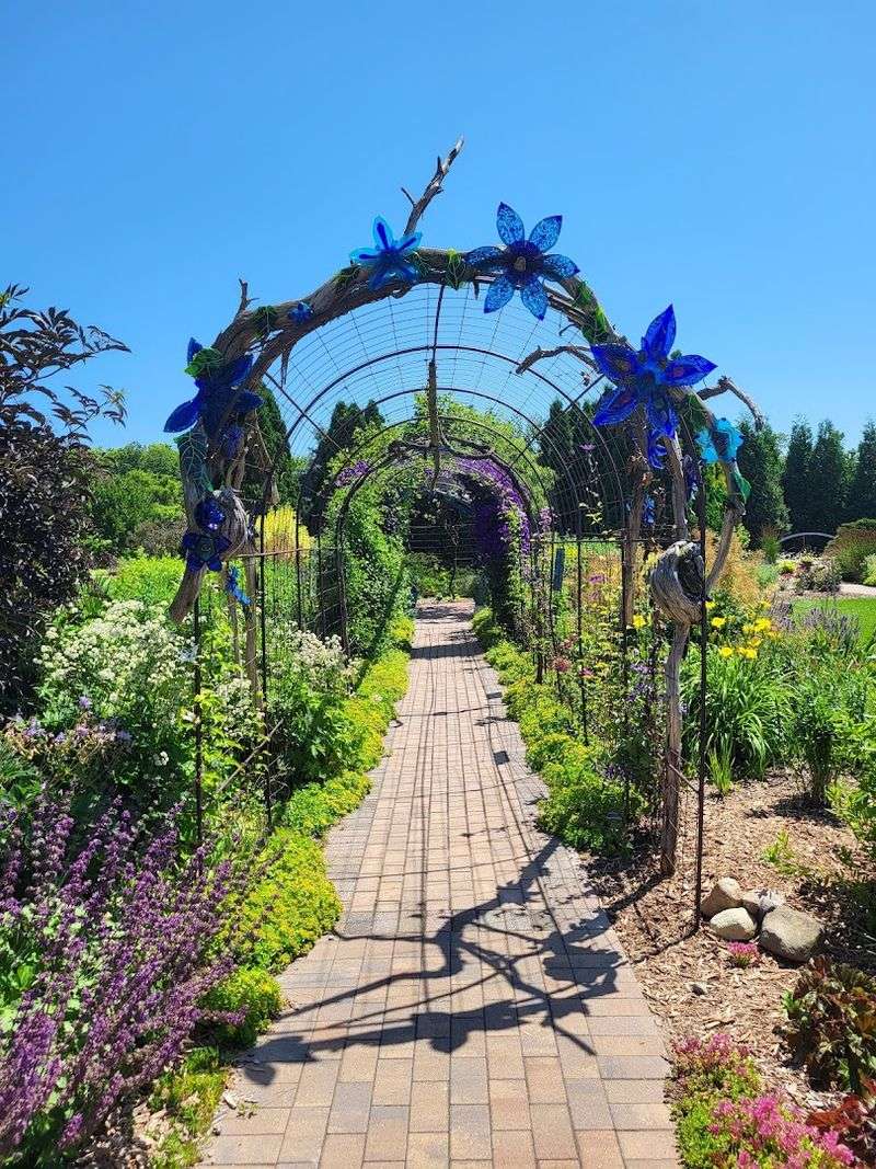 The Garden Features 20 Unique Display Areas
