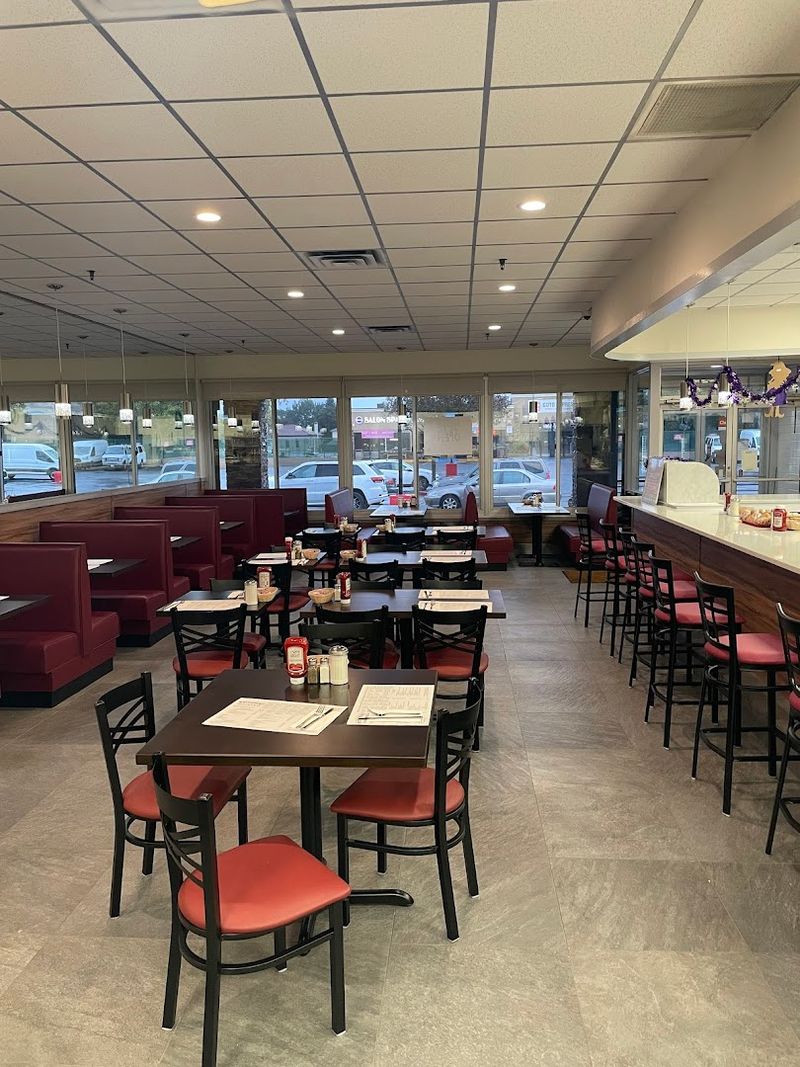 Whitepoint Diner
