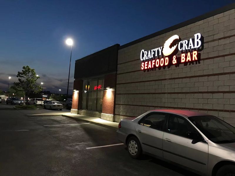 Crafty Crab
